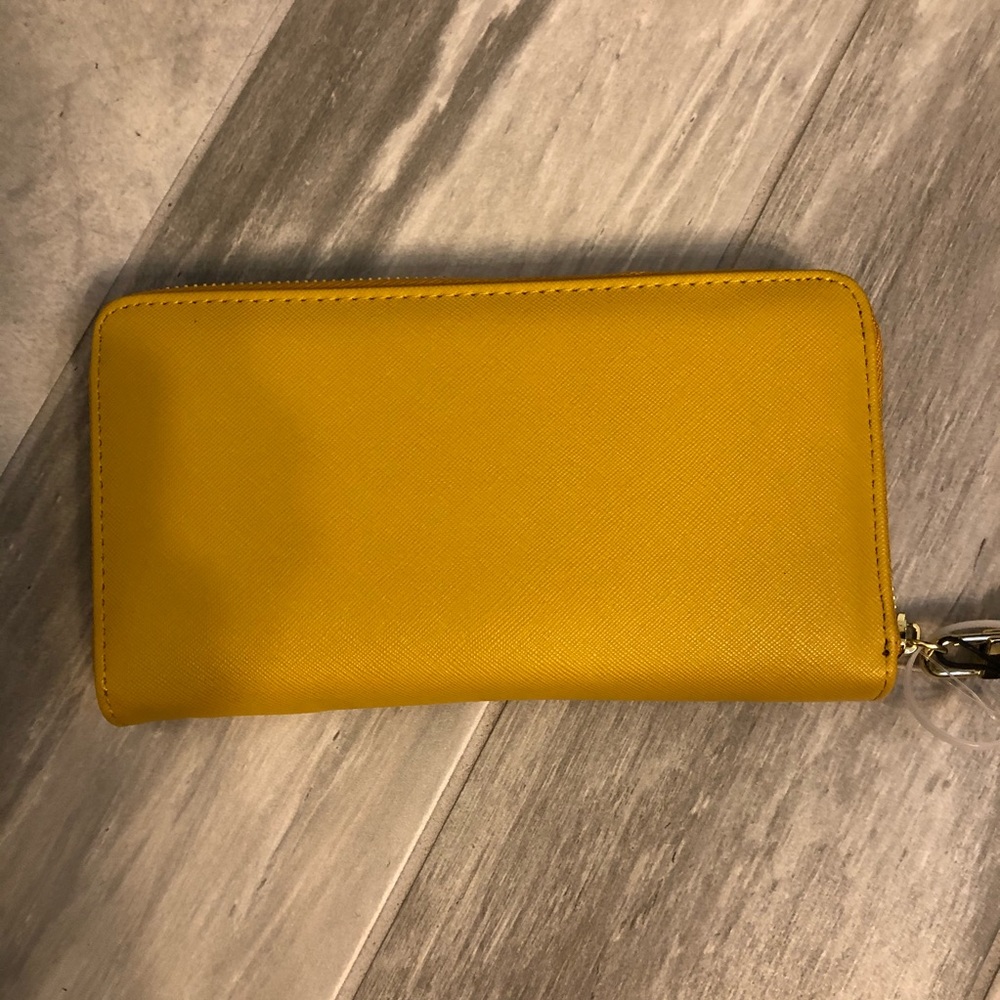 Steve Madden Zip Around Wallet Mustard - Picture 8 of 8